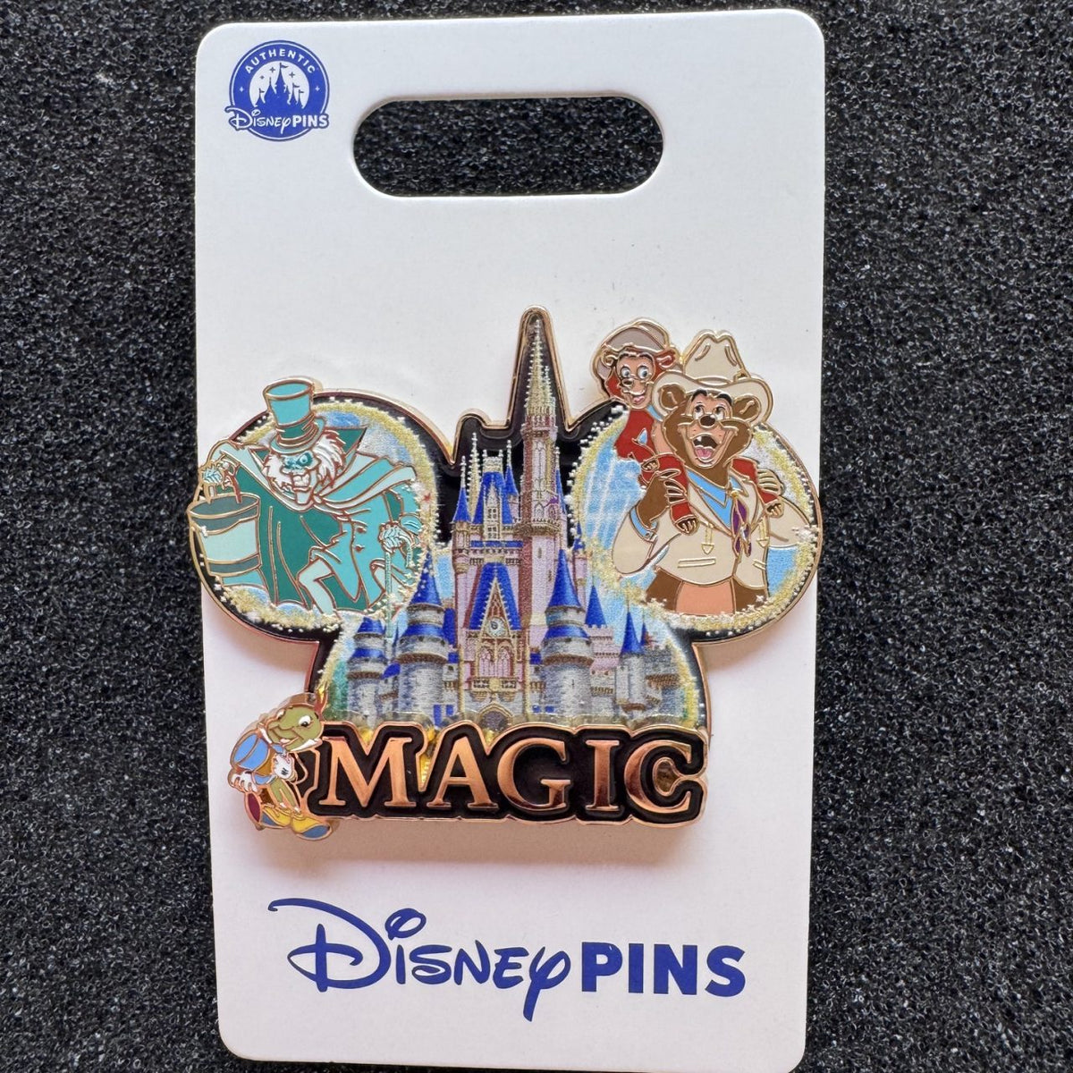 Hatbox Ghost & Country Bears Jamboree Magic Ear Hat Pin