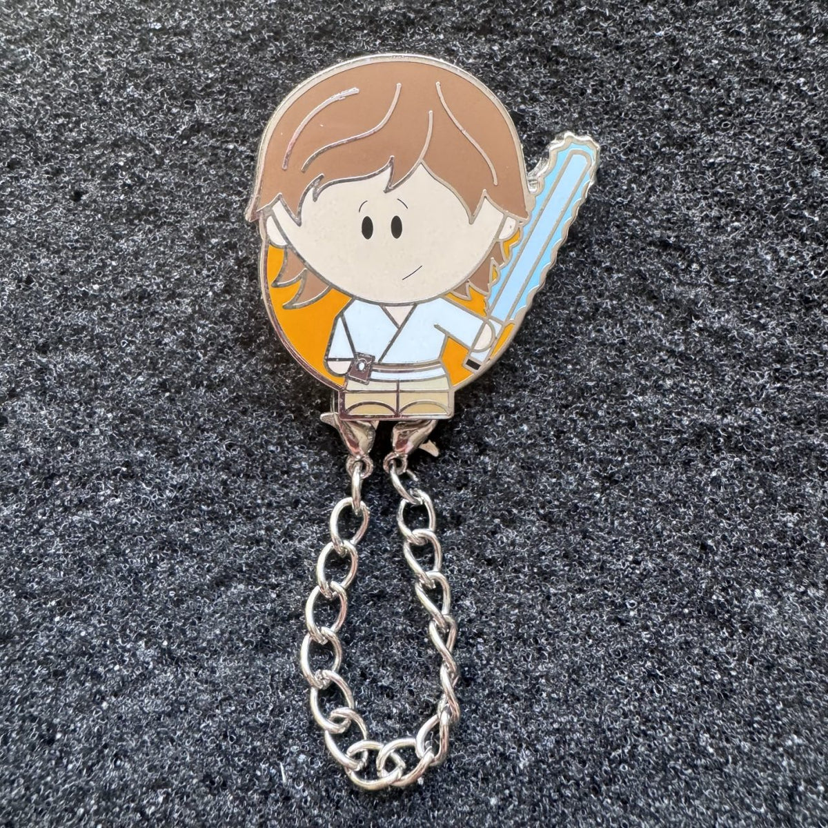 Luke Skywalker Star Wars One Family Chained Pin