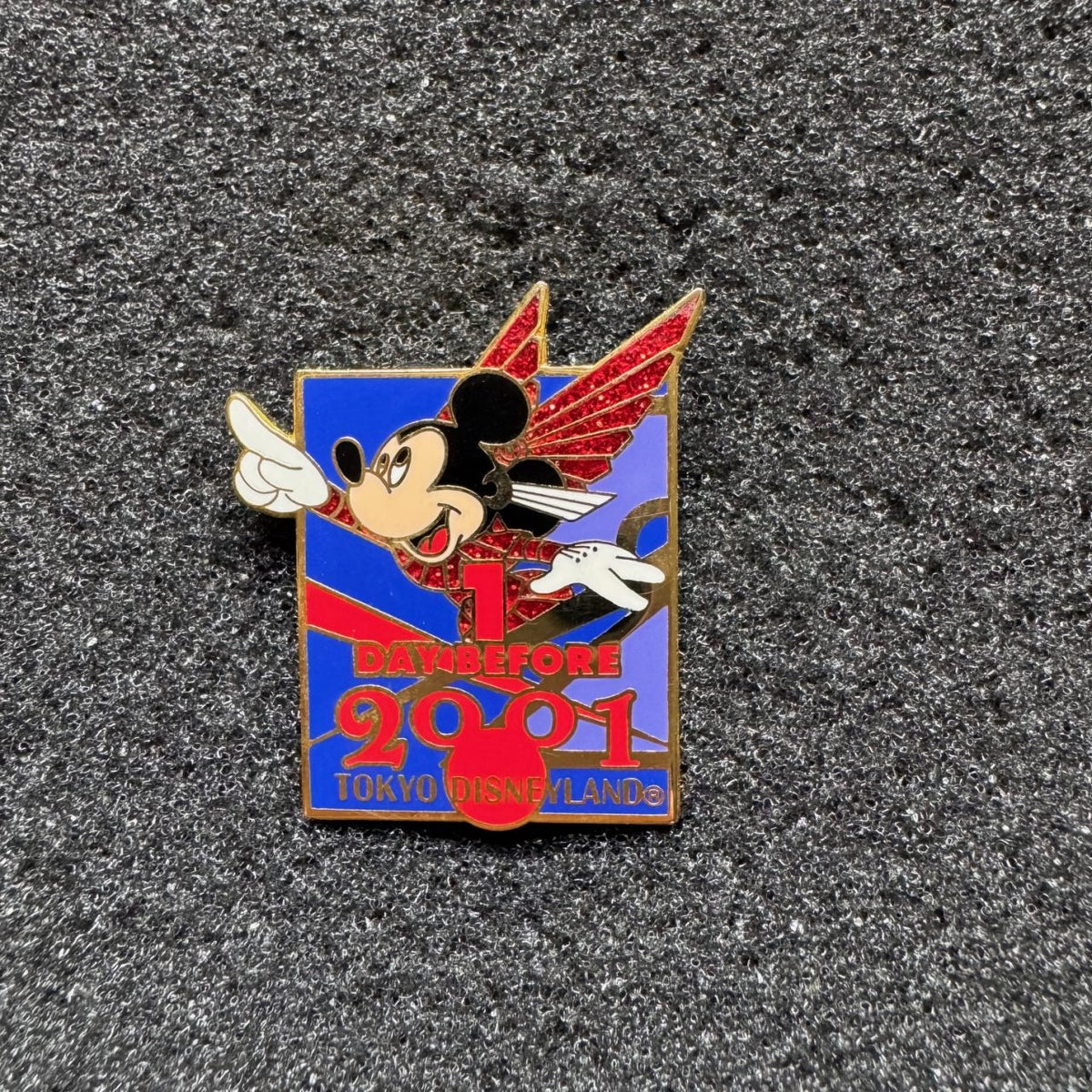 Mickey Mouse Countdown To 2001 Pin
