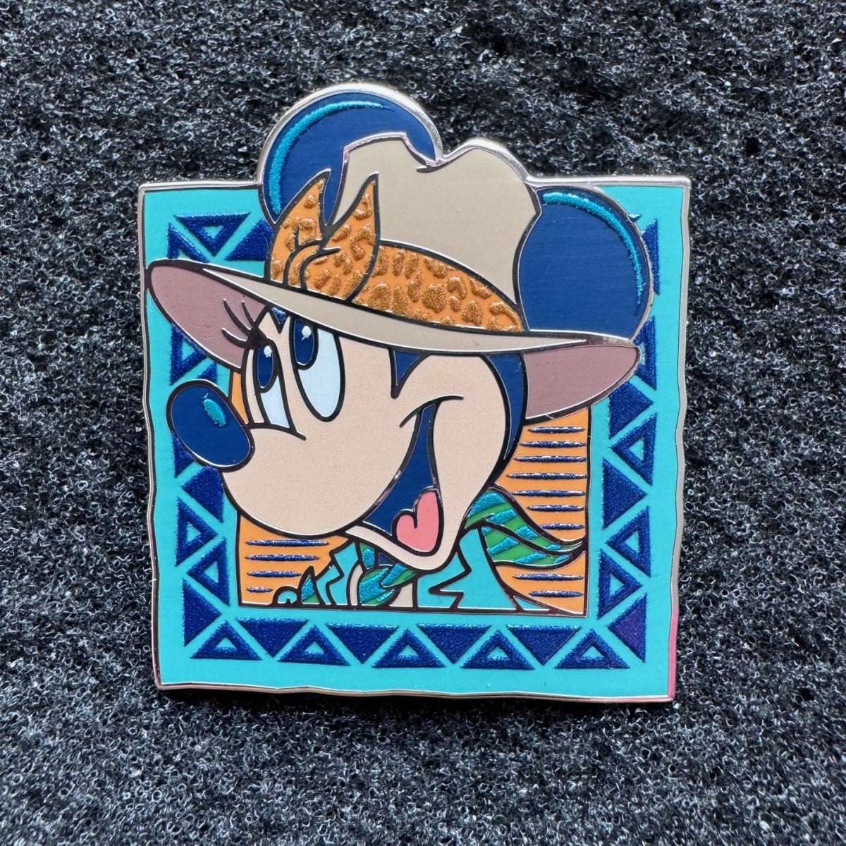 Minnie Mouse Animal Kingdom Mystery Pin