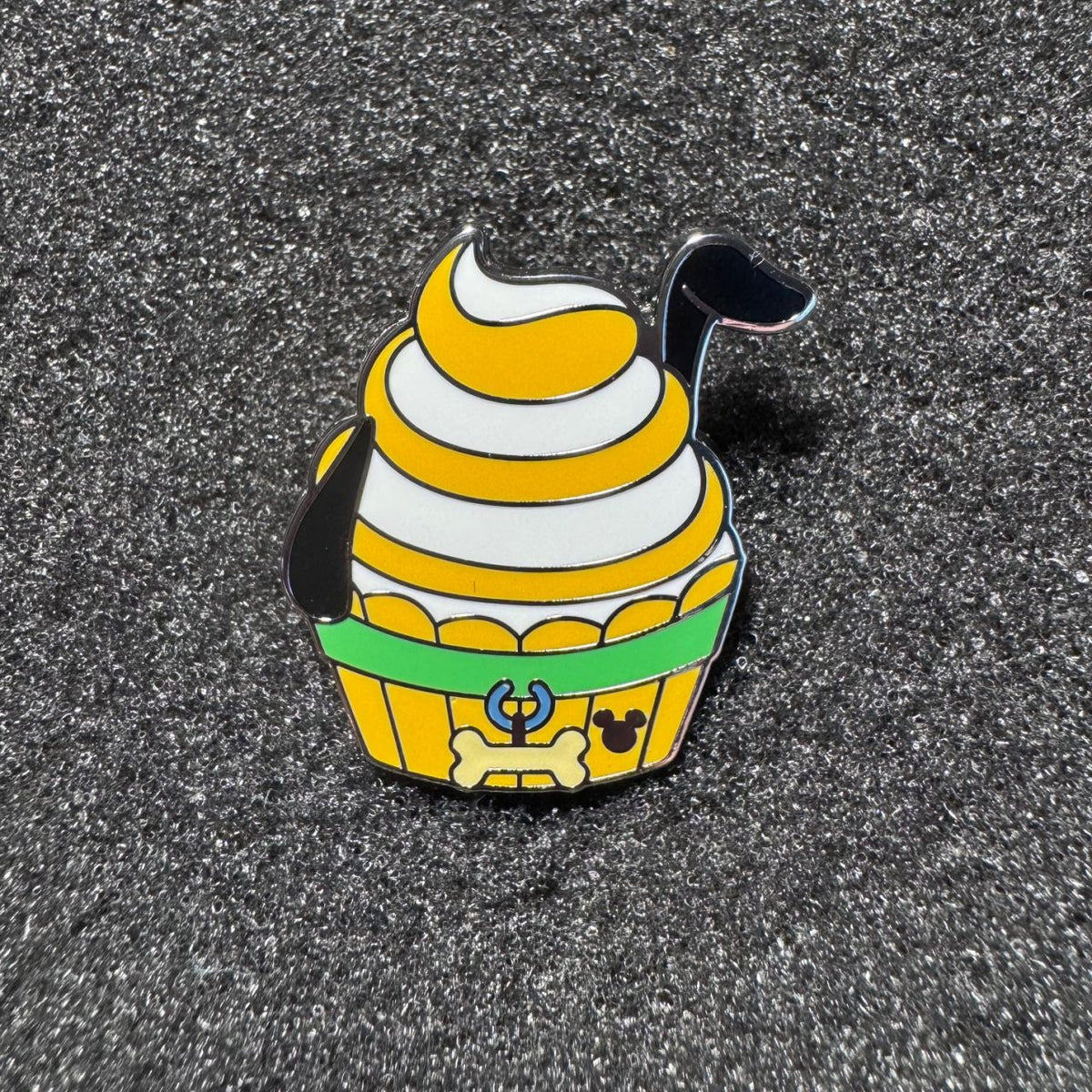 Pluto Cupcakes Hidden Disney Wave A Pin