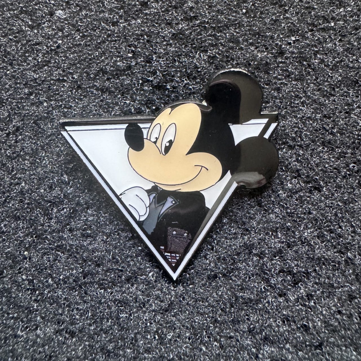 Mickey Mouse Kingdom Hearts Characters Pin