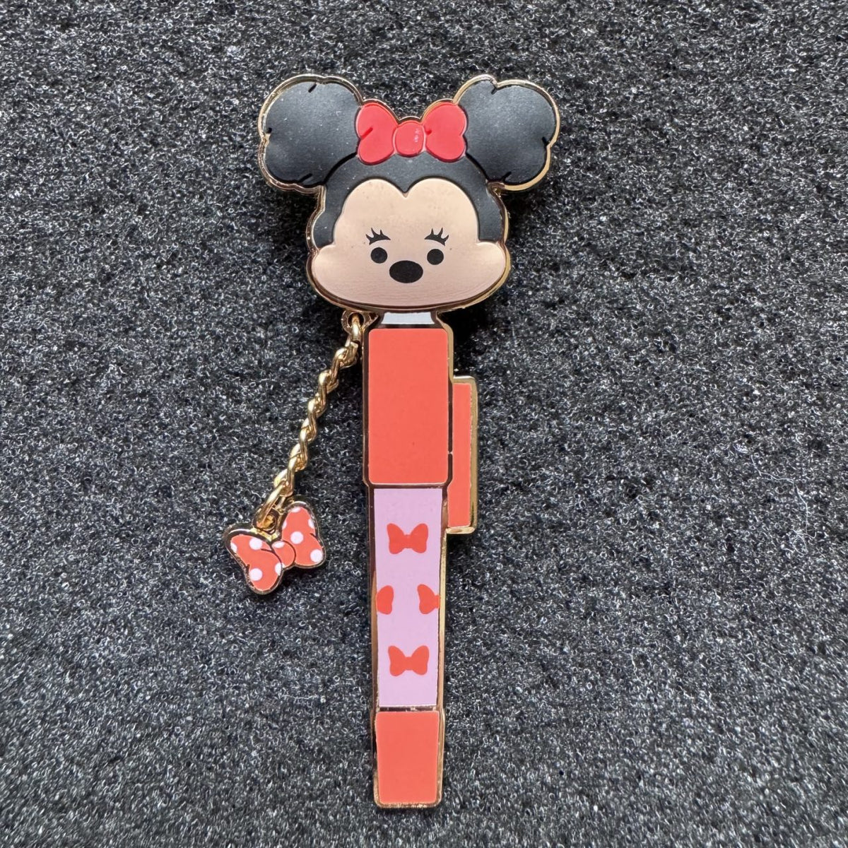 Minnie Mouse Mickey & Friends Pen Blind Box Pin
