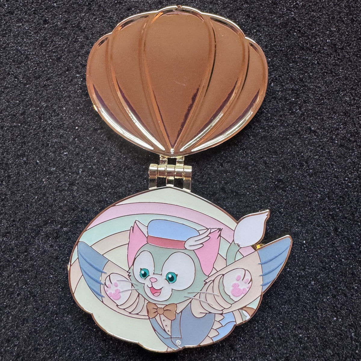 Gelatoni - Duffy & Friends Summer Ocean Hinged Pin