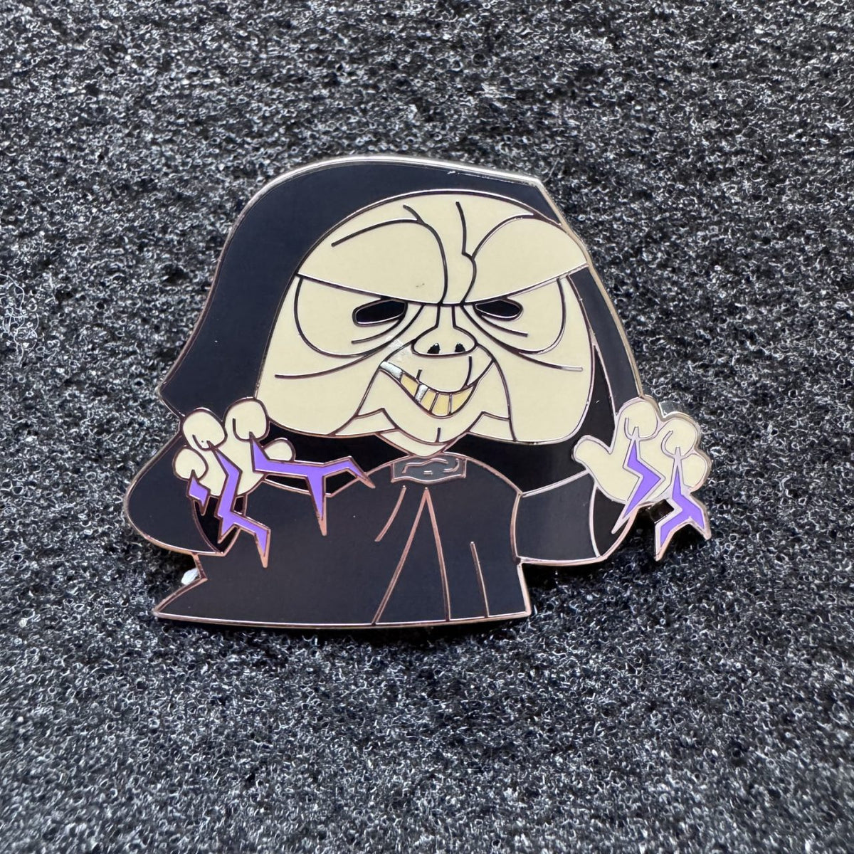 Emperor Palpatine Star Wars Light Side vs Dark Side Pin