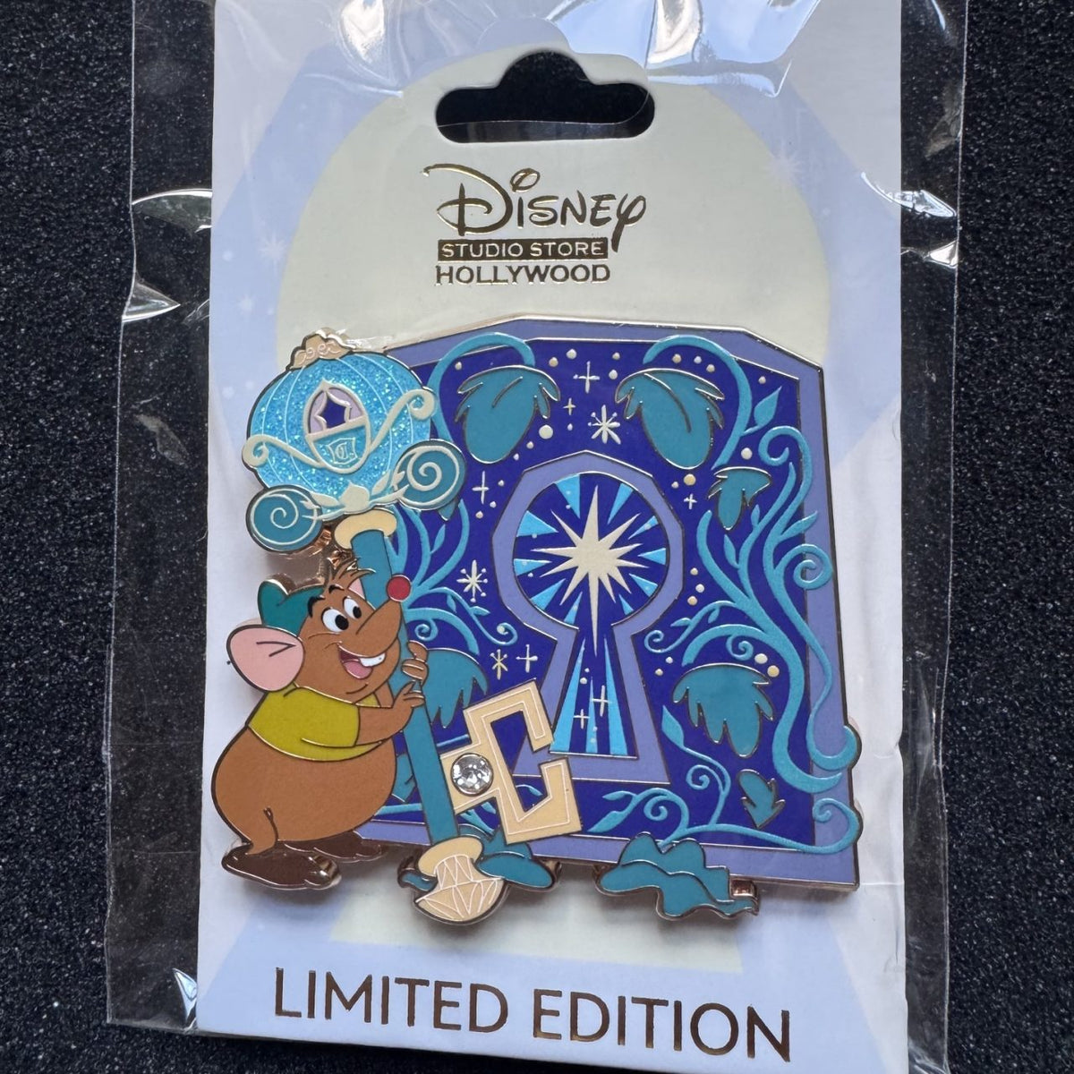 Gus Gus & Cinderella Unlocking the Magic DSSH Pin