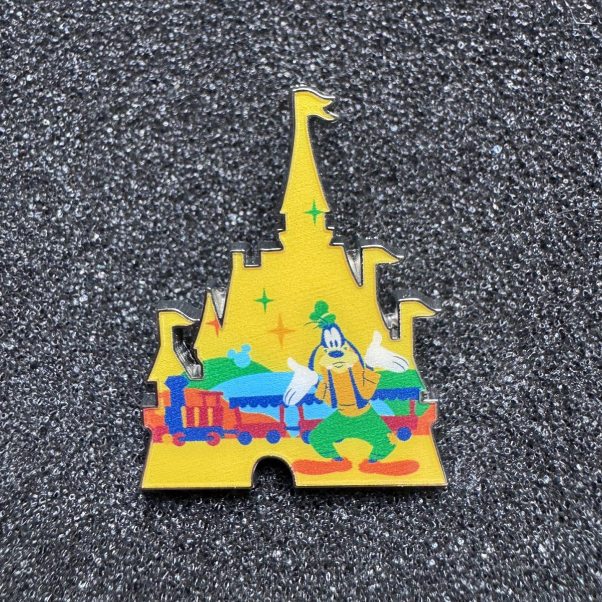 Goofy & Western Railroad Cinderella Castle Mystery Pin