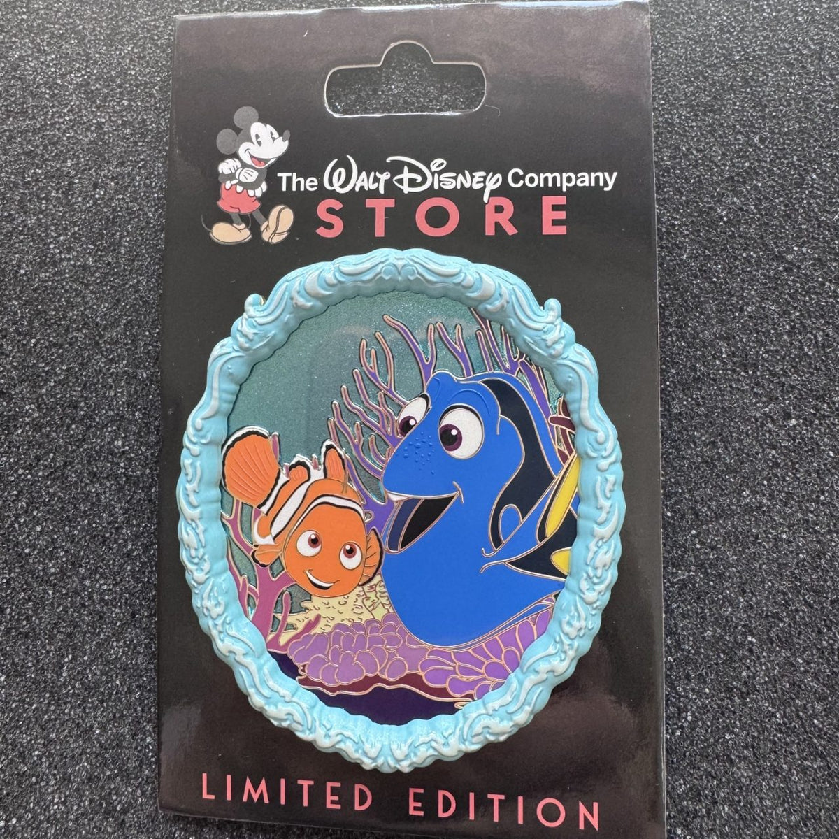 Water Element Nemo & Dory Elements of Nature TWDC Store Pin