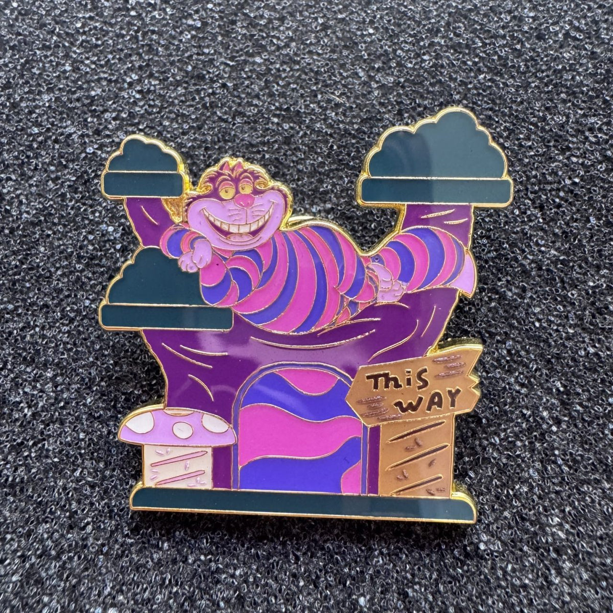 Cheshire Cat - Cat Trees Blind Box Pin