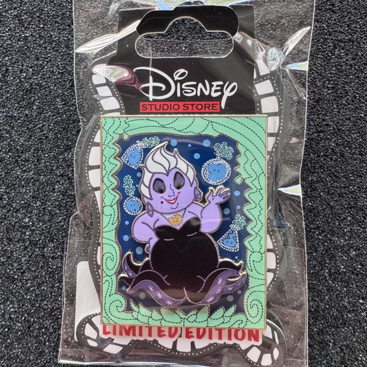 Ursula Tapestry D23 Pin – Disney Pins Blog