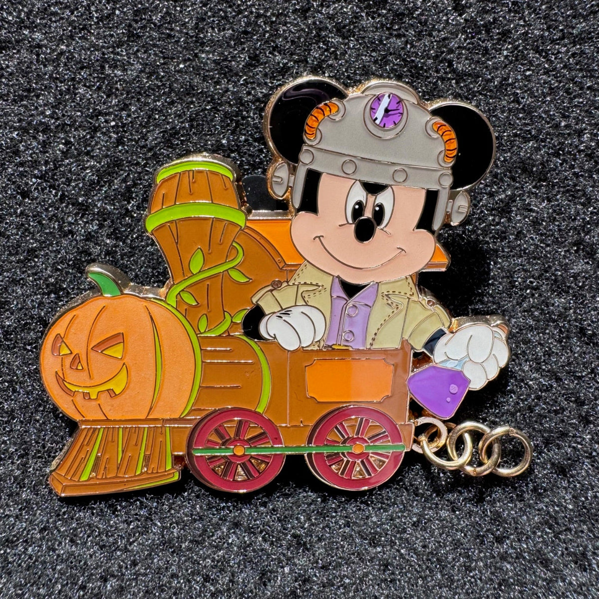 Mickey Mouse Mickey & Friends Pumpkin Train Mystery Pin