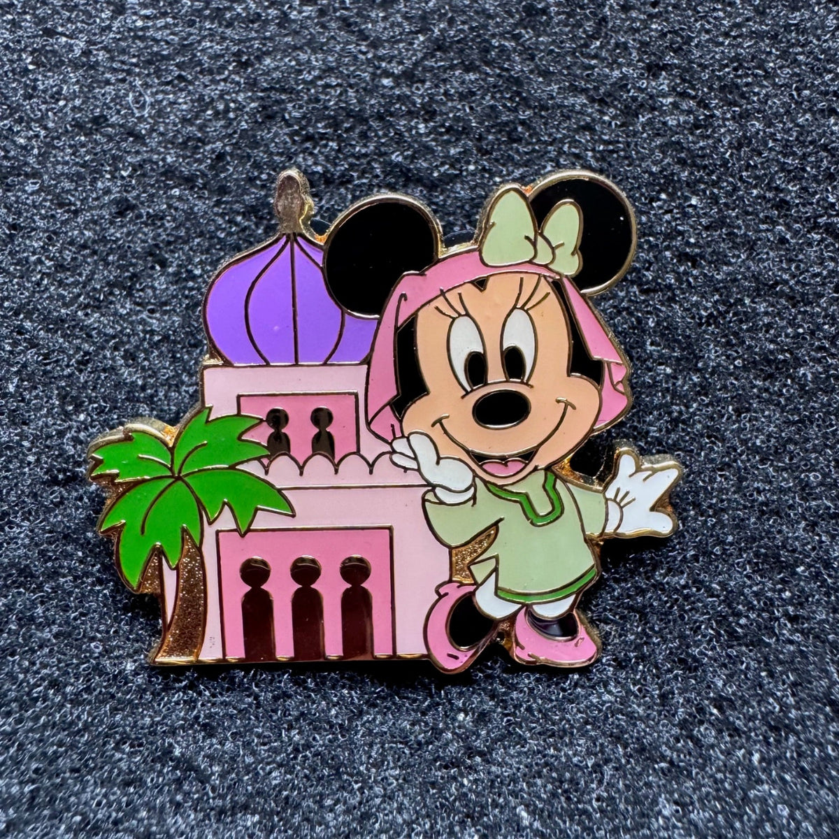 Minnie Mouse Arabian Building Tokyo DisneySea Pin