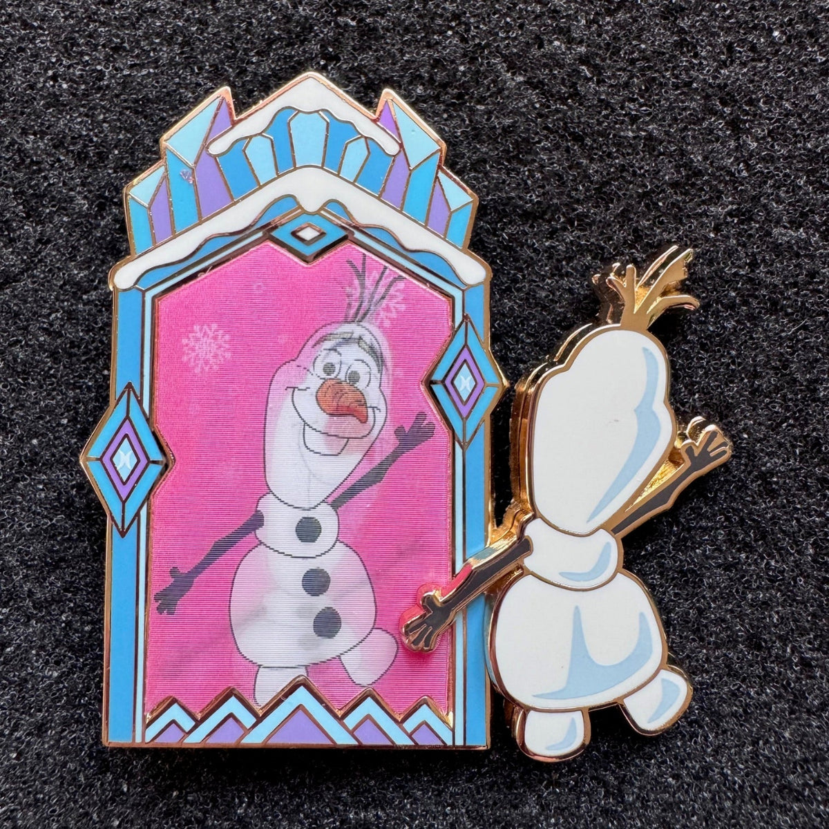 Olaf Pin Trading Fun Day Mirror Theme Mystery Pin