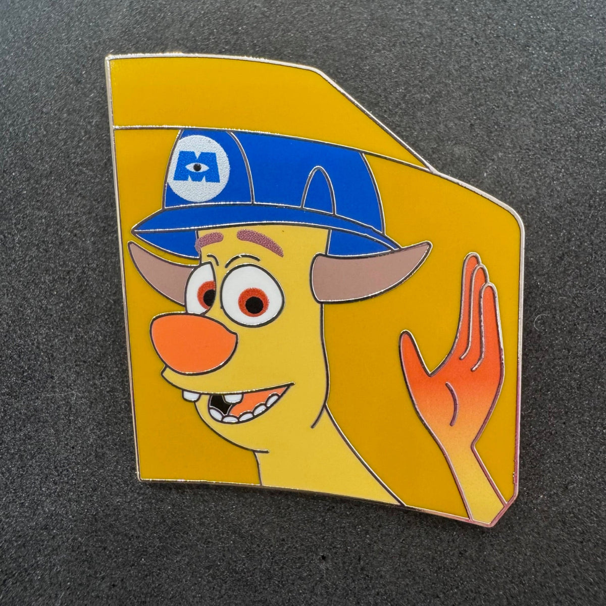 Smitty Monsters Inc. 25th Anniversary Scream Canister Mystery Pin