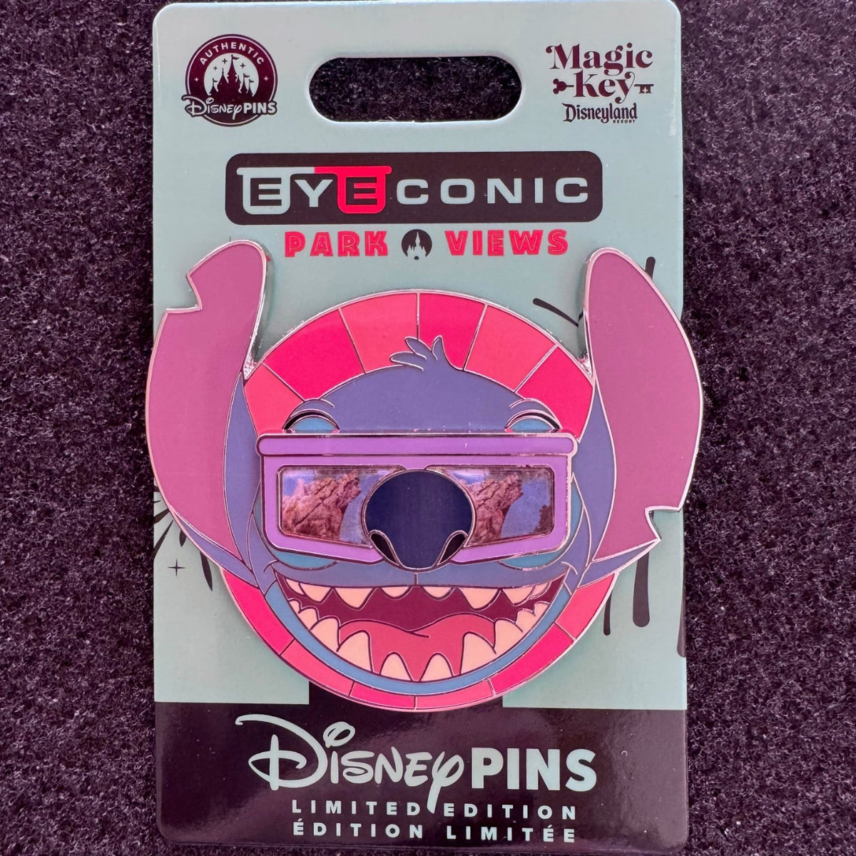 Stitch Eyeconic Park Views Pin