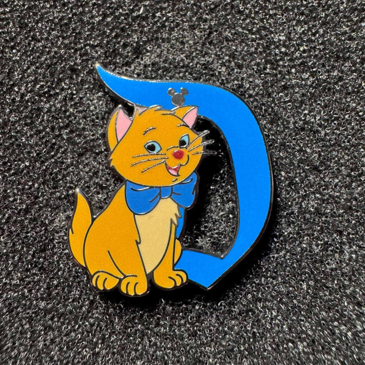 Toulouse Disneyland Resort D Hidden Mickey Wave B Pin