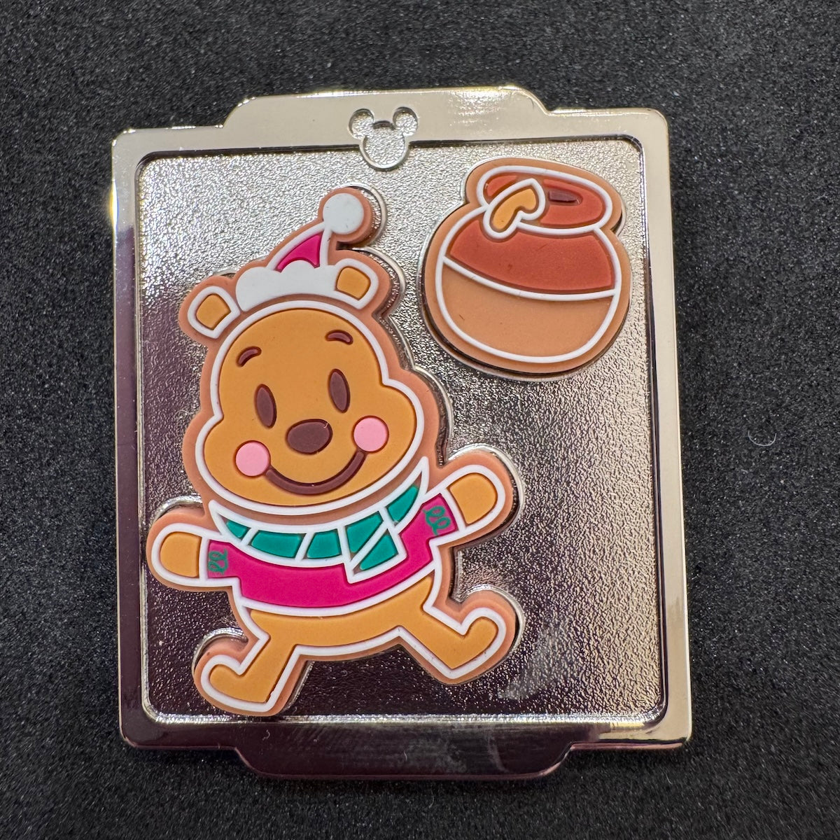 Winnie the Pooh Christmas Cookies 24-Day Advent Calendar Mystery Pin