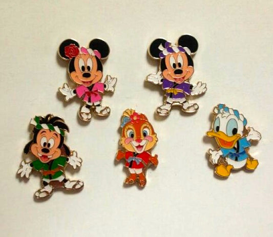 Tokyo Disneyland Game Pins 2016