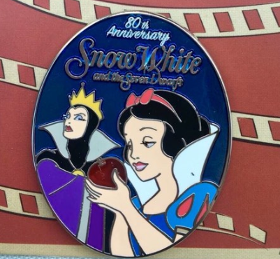 Cast Member Movie Anniversary Snow White Pin