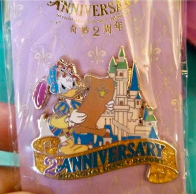 Donald Duck Shanghai Disney Resort 2nd Anniversary Pin