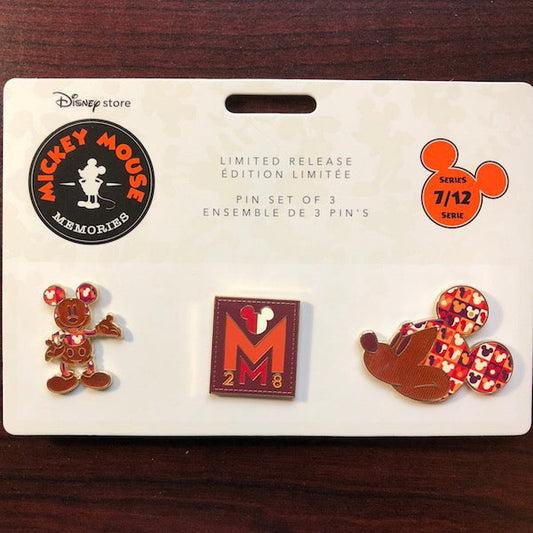 Mickey Mouse Memories Pin Set 7