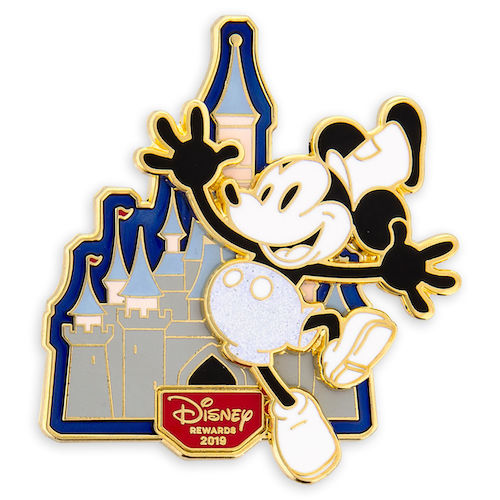 Mickey Mouse Steamboat Willie Disney Visa Cardmember Pin