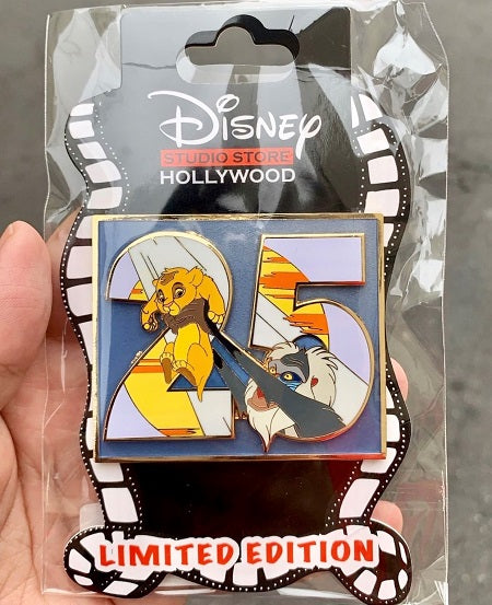 The Lion King 25th Anniversary Surprise DSSH Pin