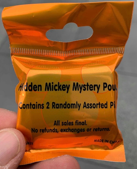 2019 Hidden Mickey Wave A Pin Pouch