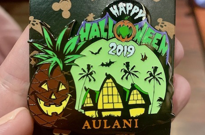 Happy Halloween 2019 Aulani Disney Pin