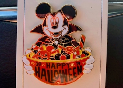 Halloween 2019 CM Disney Pin