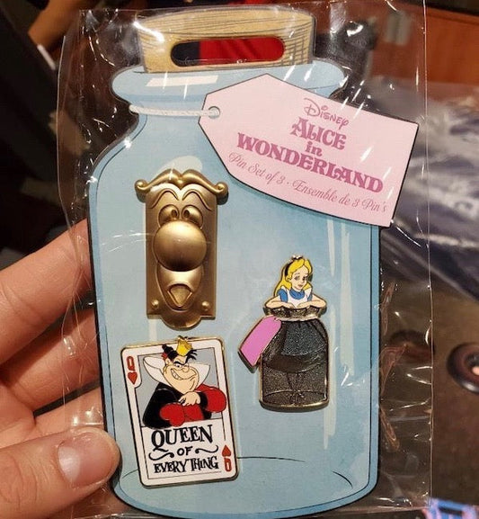 Alice in Wonderland shopDisney Pin Set