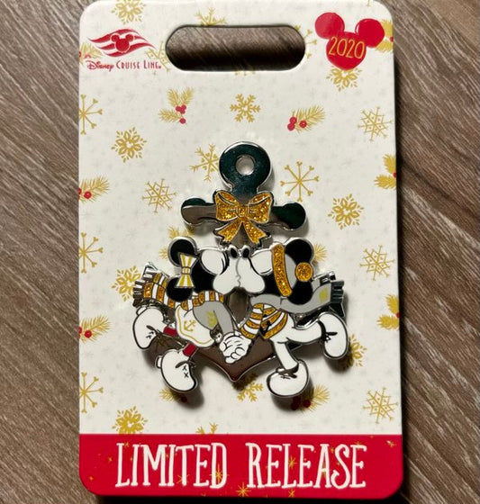 Holiday 2020 Disney Cruise Line Pin