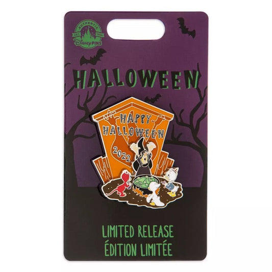 Trick or Treat Halloween 2022 Limited Release Disney Pin