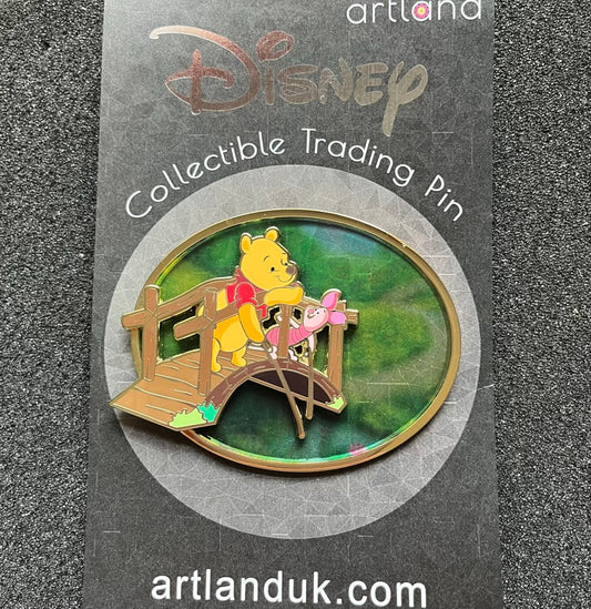 Pooh Sticks Glass LE 200 ArtLand Pin