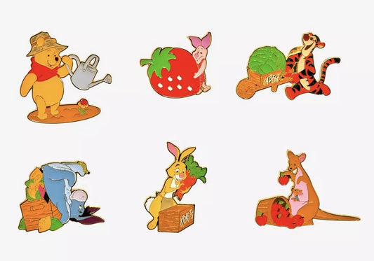 Winnie the Pooh Garden Blind Box Pin Set