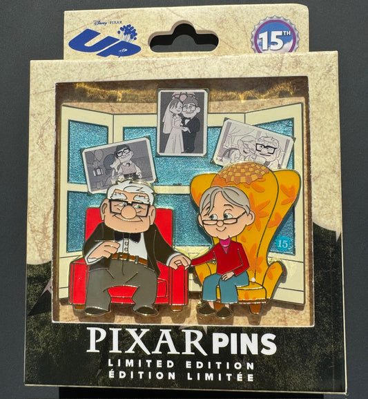 Carl & Ellie UP 15th Anniversary Mini Jumbo Disney Pin