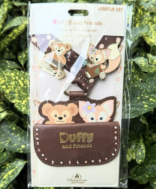 Duffy & LinaBell Pin Trading Starter Set at Shanghai Disney Resort