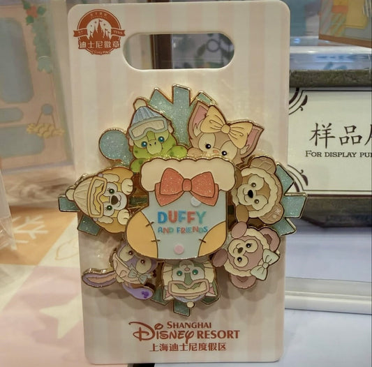 Duffy & Friends Winter 2025 Spinner Shanghai Disney Pin