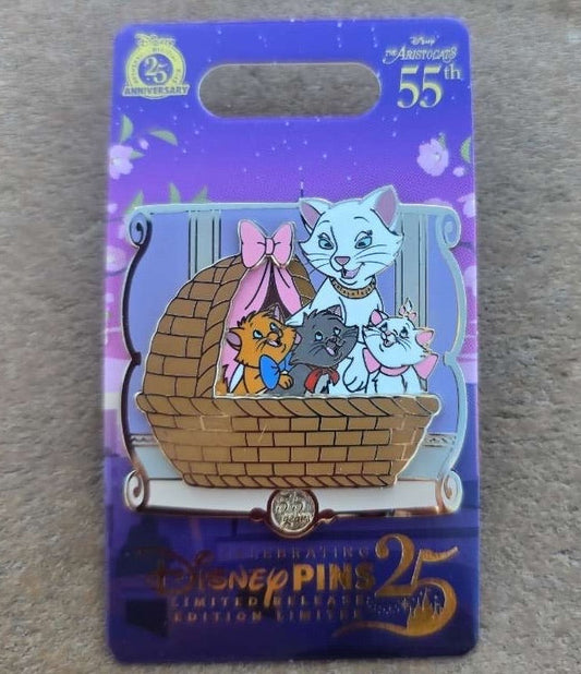 Duchess & Kittens – The Aristocats 55th Anniversary Disney Pin