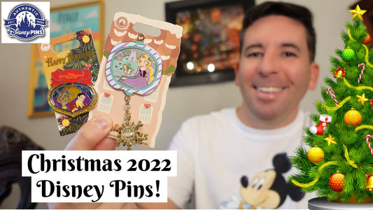 Holiday Gingerbread Display & Christmas Resorts 2022 Disney Pin Collections!