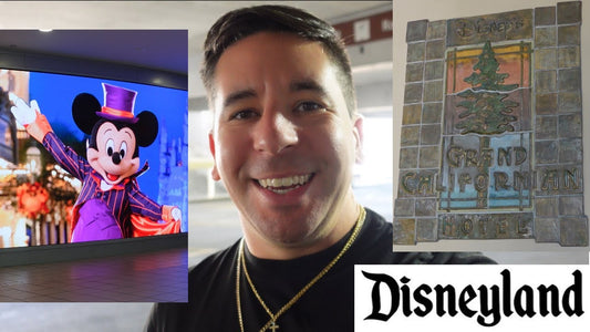 Traveling to DISNEYLAND Resort & Dinner at Storytellers Cafe!