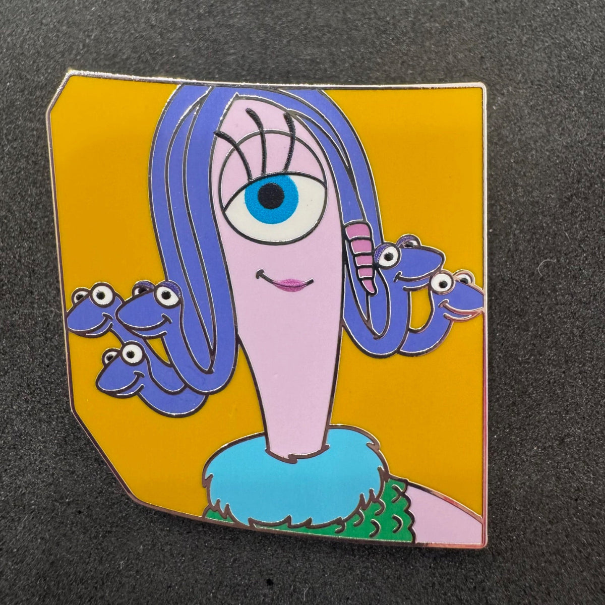 Celia Monsters Inc. 25th Anniversary Scream Canister Mystery Pin