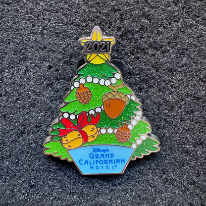 Chip n Dale Grand Californian Resort Christmas Tree Pre-Production Pin