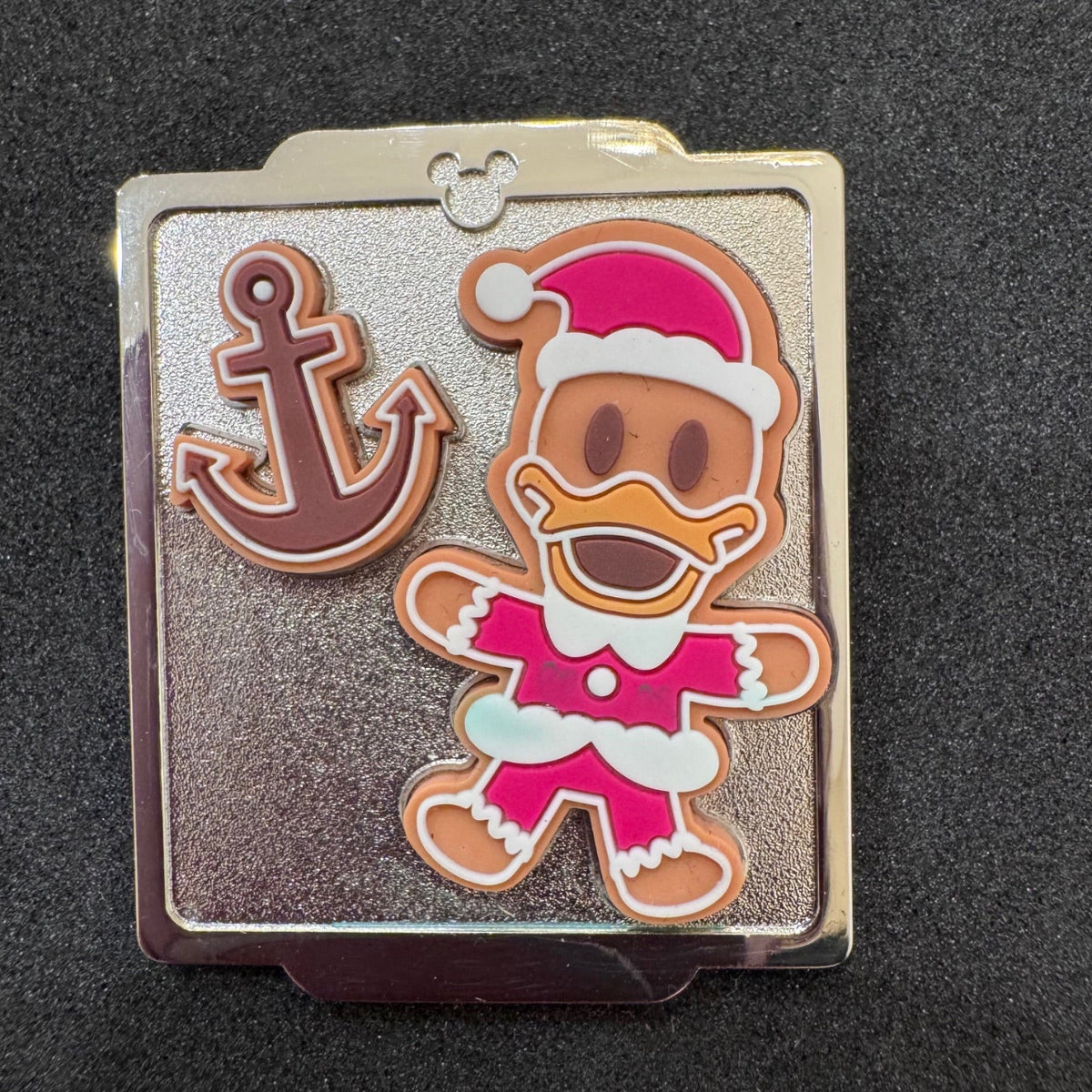 Donald Duck Christmas Cookies 24-Day Advent Calendar Mystery Pin
