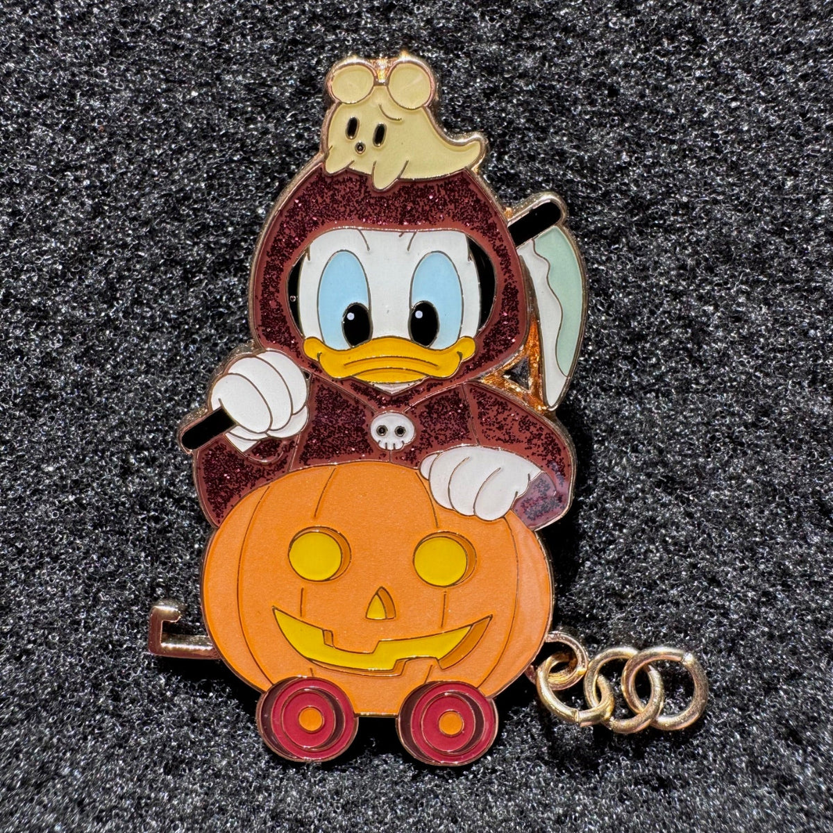 Donald Duck Mickey & Friends Pumpkin Train Mystery Pin