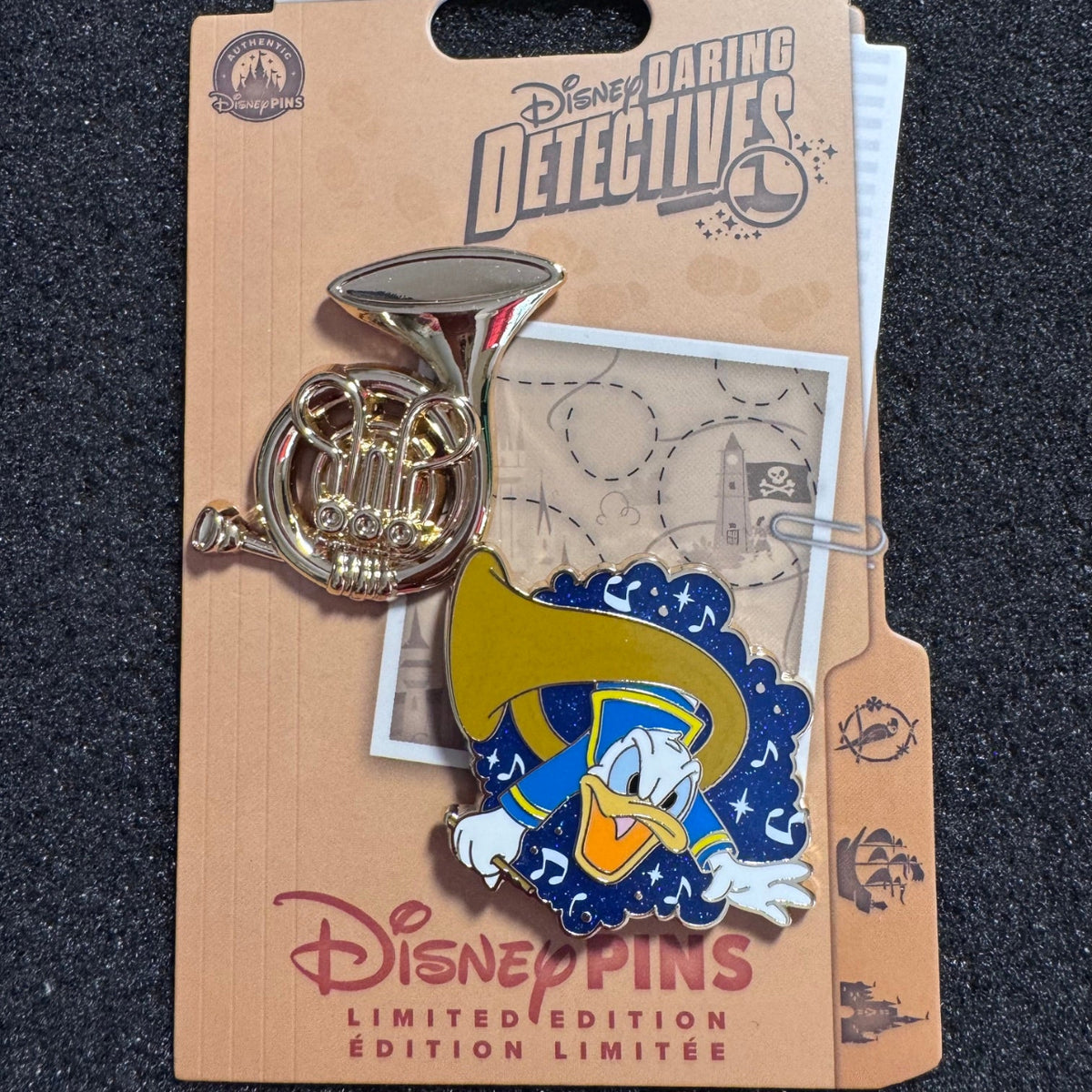 Donald Duck Mickey's PhilharMagic Daring Detectives Pin Set