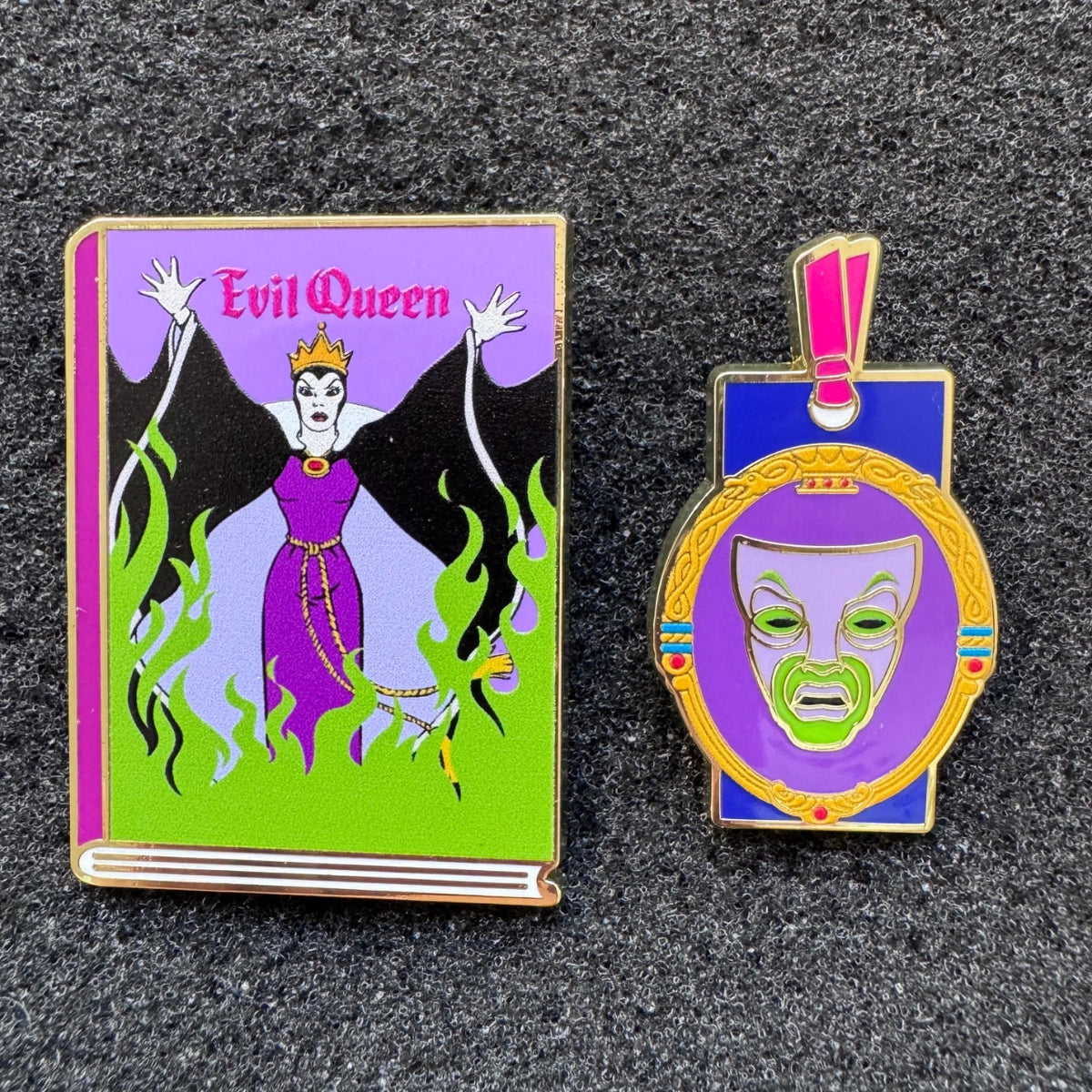 Evil Queen Disney Villain Book and Bookmark Blind Box Pin Set