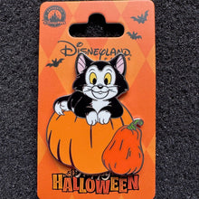 Figaro Happy Halloween Pin