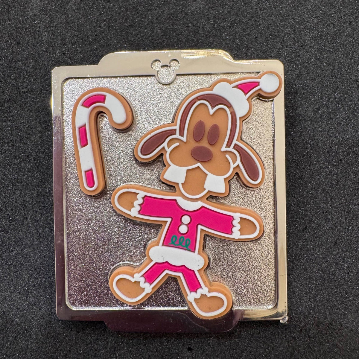 Goofy Christmas Cookies 24-Day Advent Calendar Mystery Pin