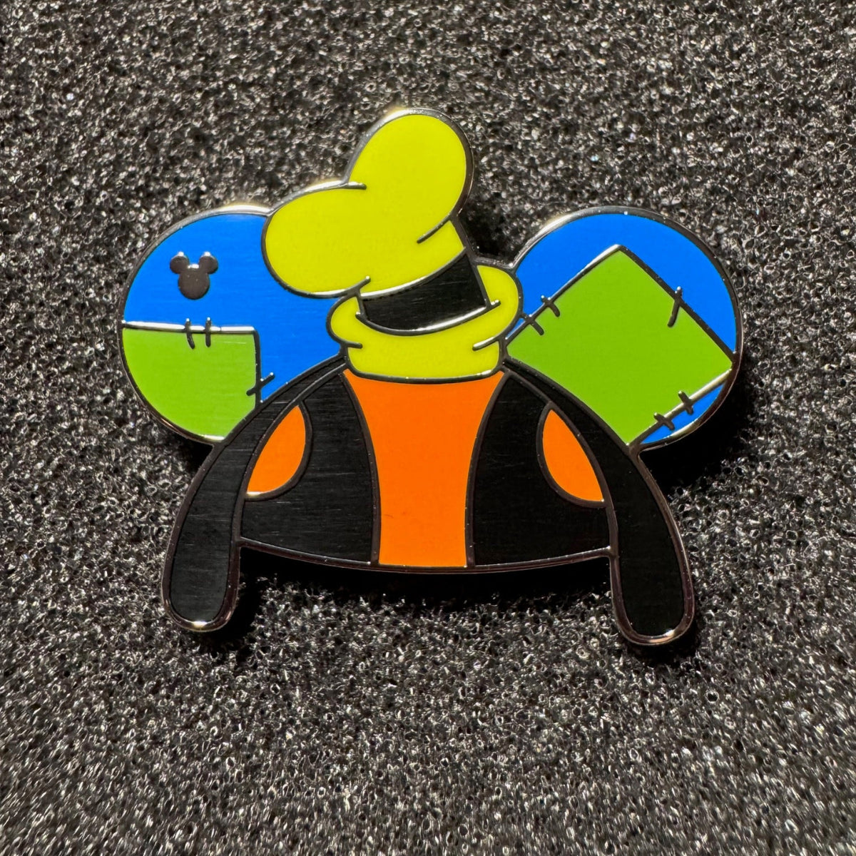 Goofy Ear Hats Hidden Mickey Wave B Pin